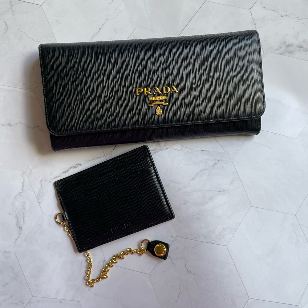 Prada Large Saffiano Leather (Authenticated) with cardholder, box, certificate.